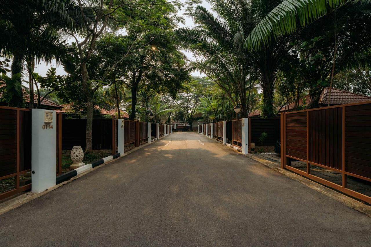 Kranji Sanctuary Resort Singapore Bagian luar foto